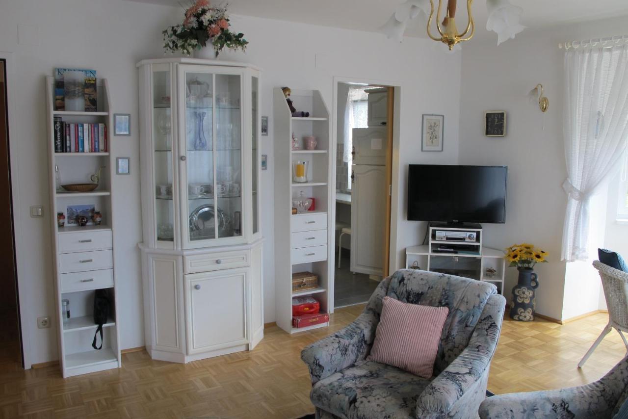 Gemuetliche Ferienwohnung Annenheim Exterior photo